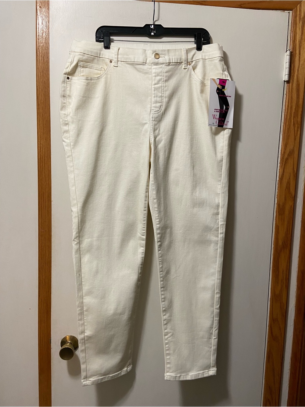 Women with Control ivory Skinny Jeans